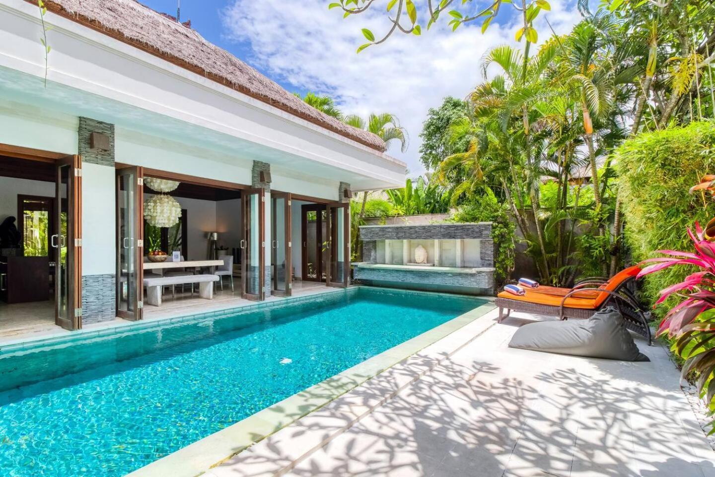 The Residence Seminyak Exterior photo