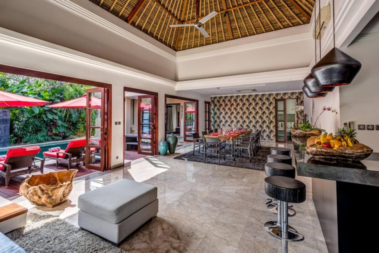 The Residence Seminyak Exterior photo