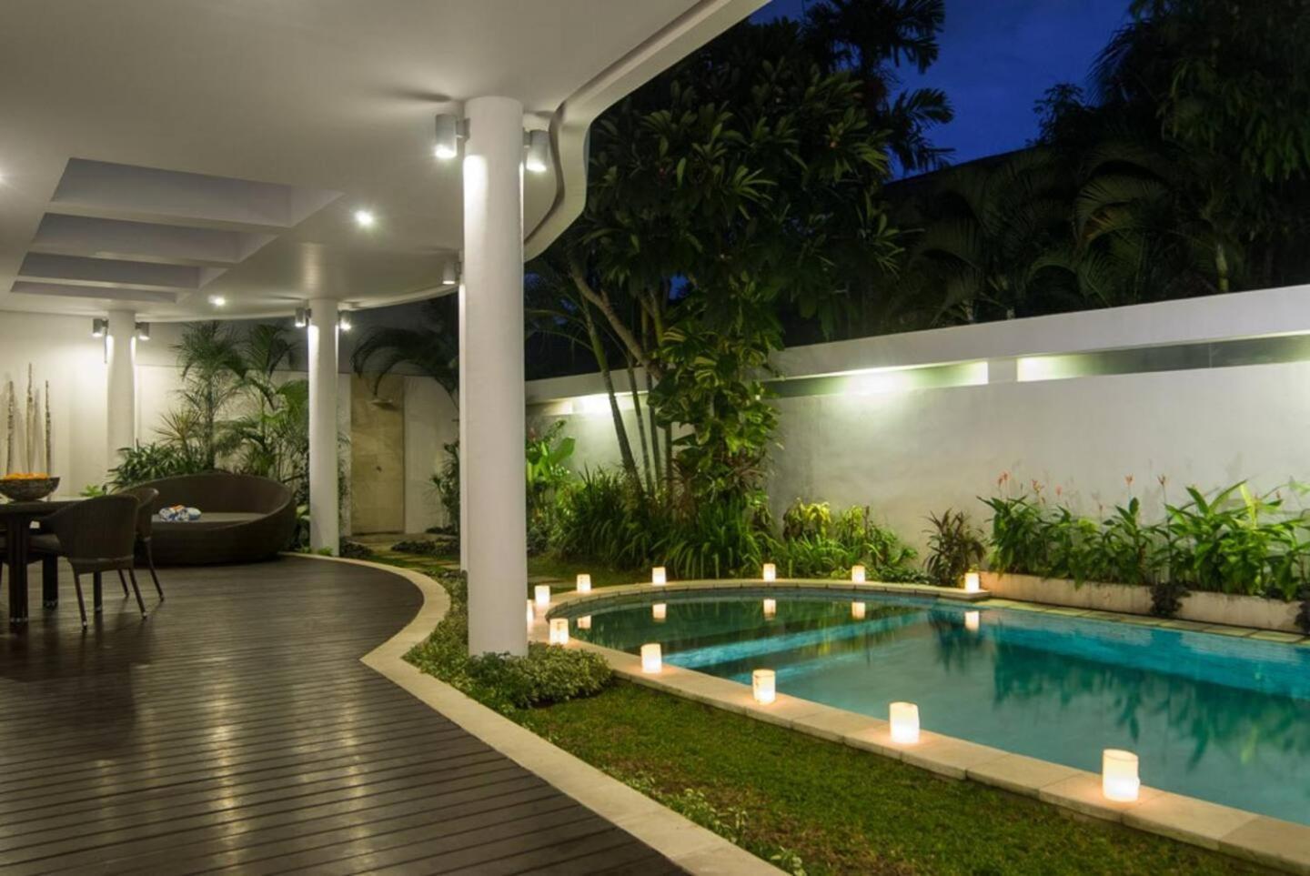 The Residence Seminyak Exterior photo