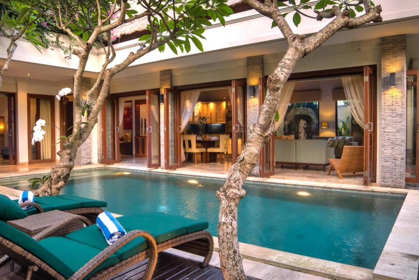 The Residence Seminyak Exterior photo